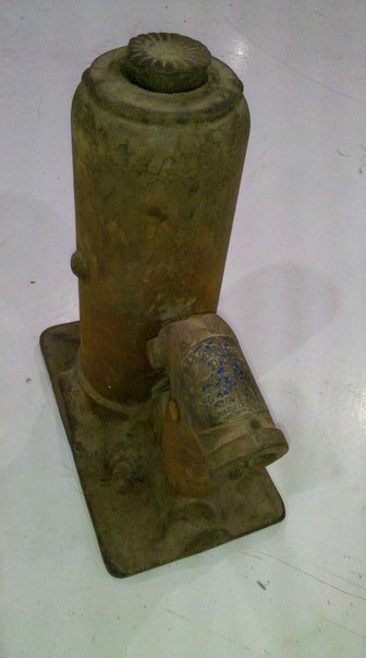 Walker_930_5_ton_jack