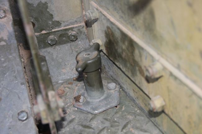 Battery shuttoff switch in HT