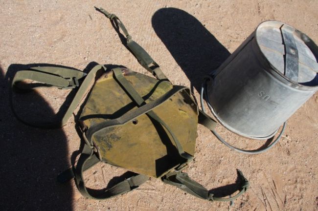 Bucket and holder for M16 Half track