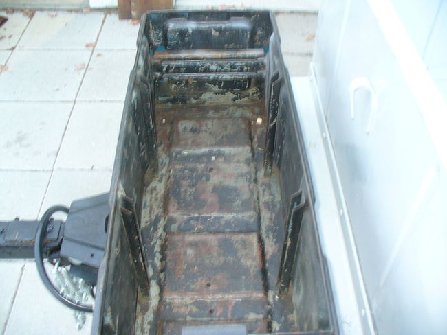 Storage box