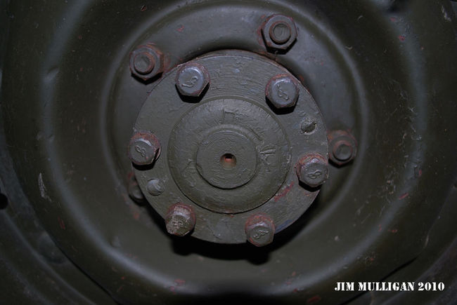 gpw_274701_right_rear_hub