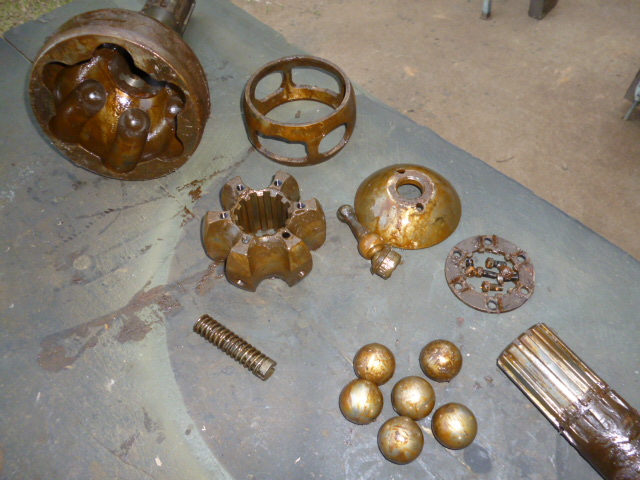 969_CV_joint_dis-assembled