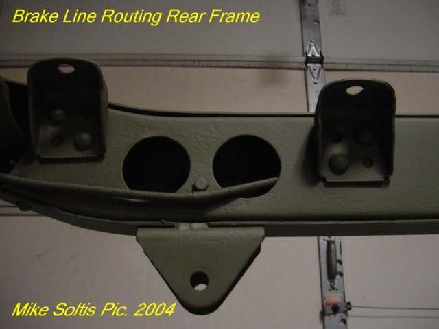 Brake_Line_Routing_in_Rear_Frame