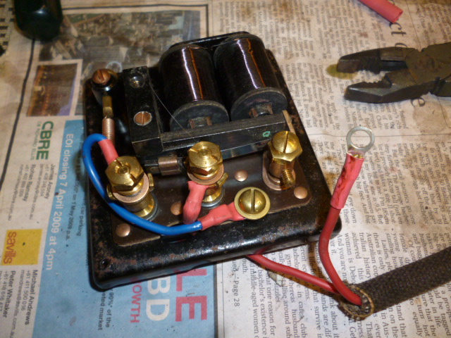 969_Under_dash_Circuit_Breakers_and_Buzzer_d
