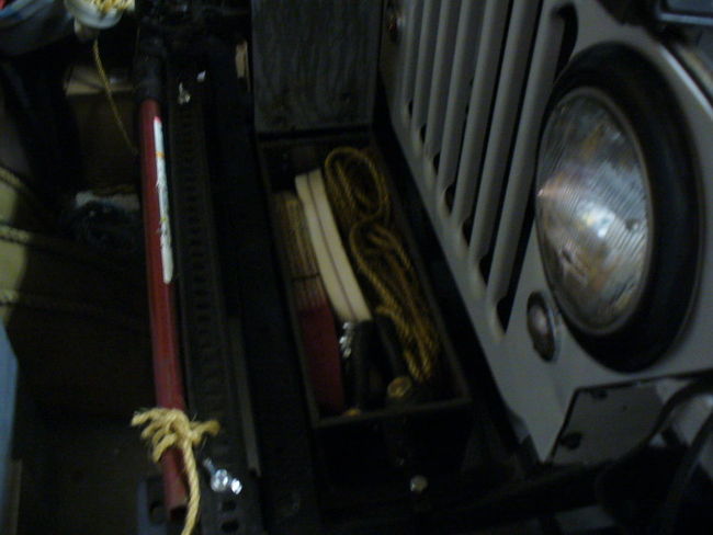 Stowage box