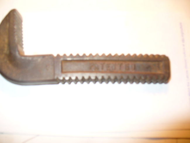 Trimo pipe wrench