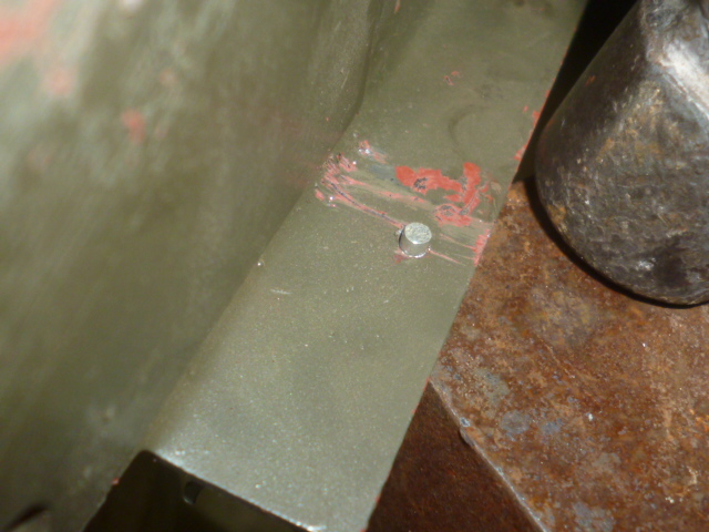969_Bonnet_hinges_attachments_d_1_2018
