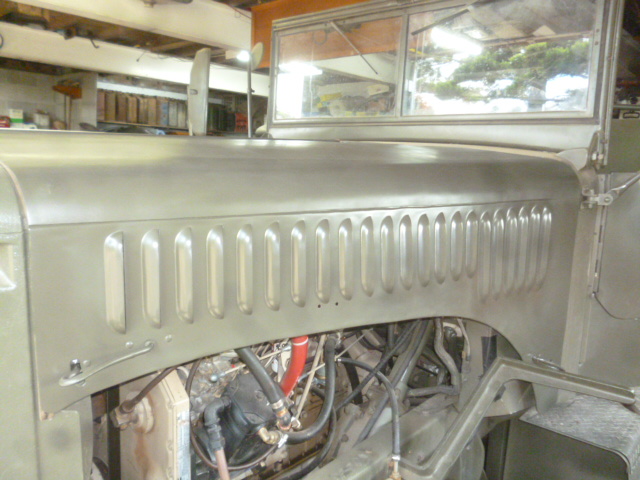 969_Drivers_bonnet_fitted_1_2018
