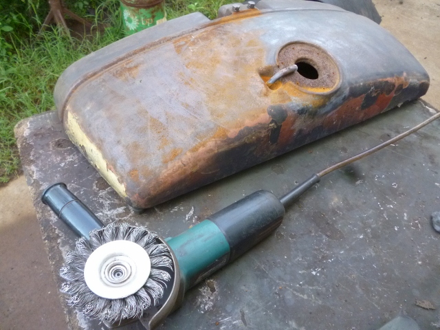 969_Radiator_top_Tank_cleaning_640x480_