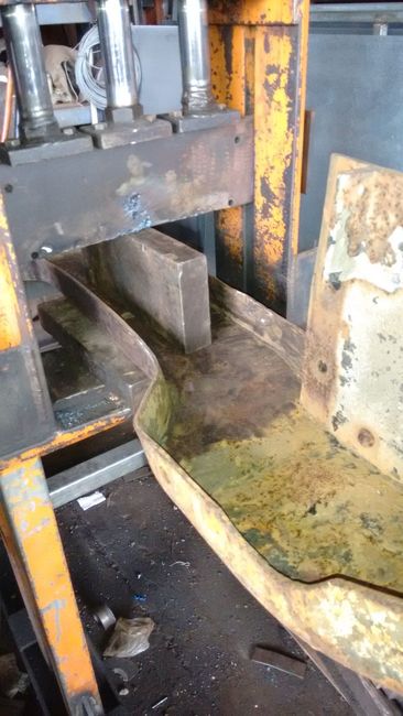 969_Front_bumper_straightening_7_2016_a