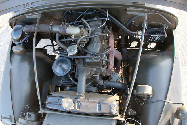 M170 engine compartment
