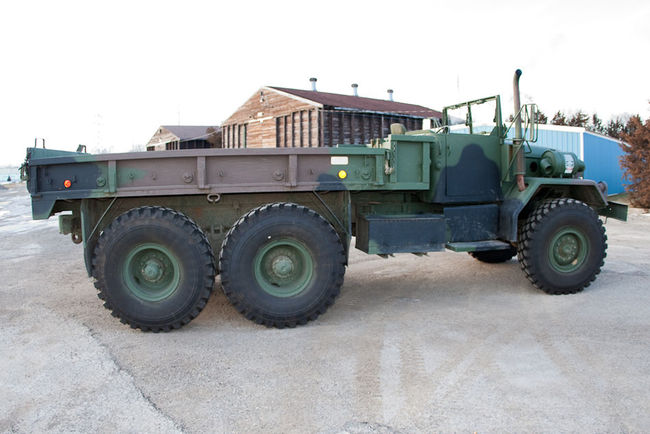 M54A2C Passenger's side view