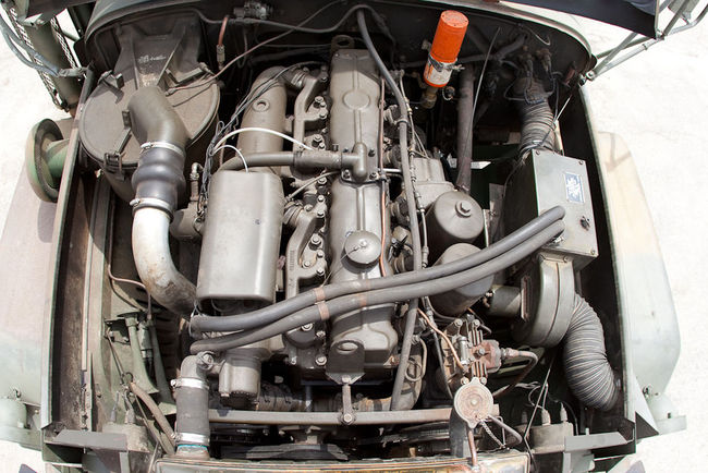 M35A2 engine comaprtment