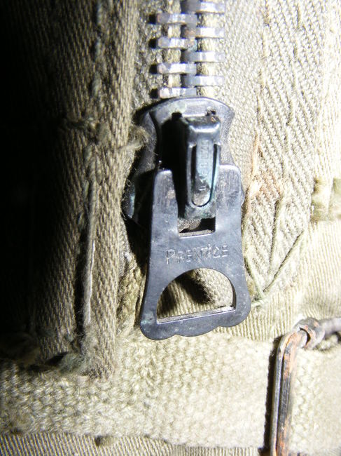 zipper detail