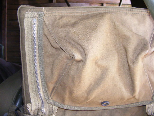 2nd Cover, detail rear view