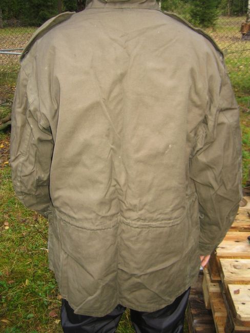FeltJakke_Rygg01