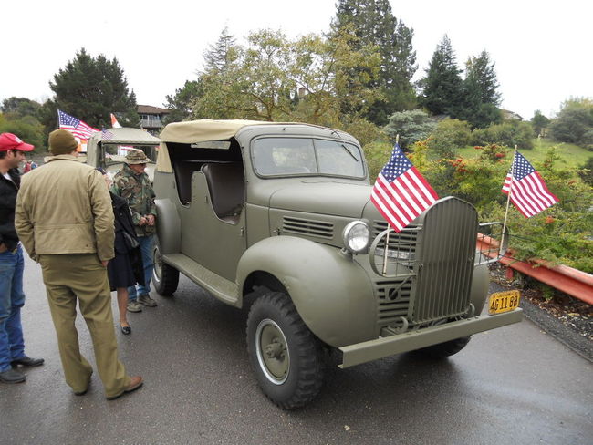 2011_Veterans_Day_Petaluma_223