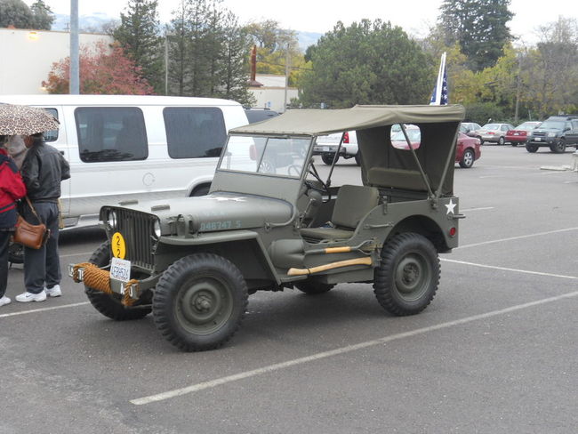 2011_Veterans_Day_Petaluma_256