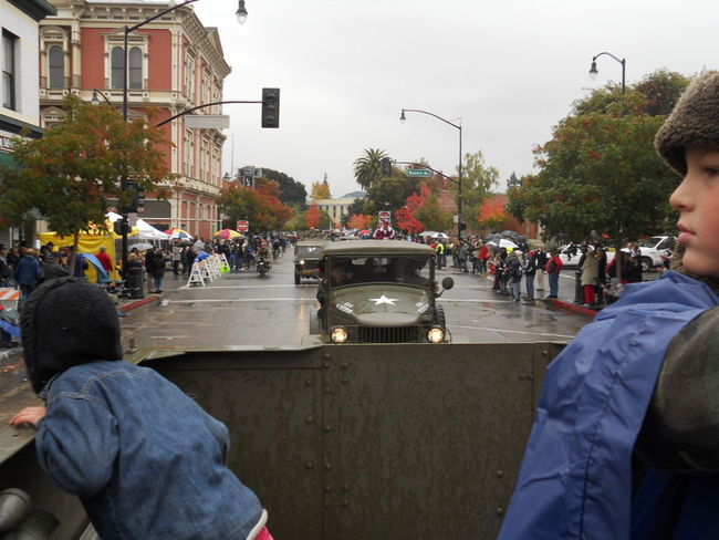 2011_Veterans_Day_Petaluma_261