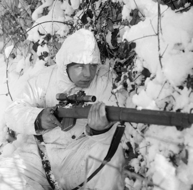 SMLE Lee-Enfield rifle