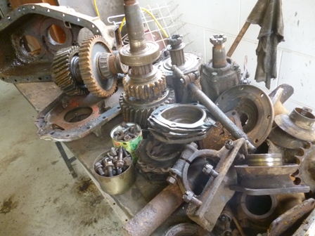 969_Transfer_case_dis_assembled_2