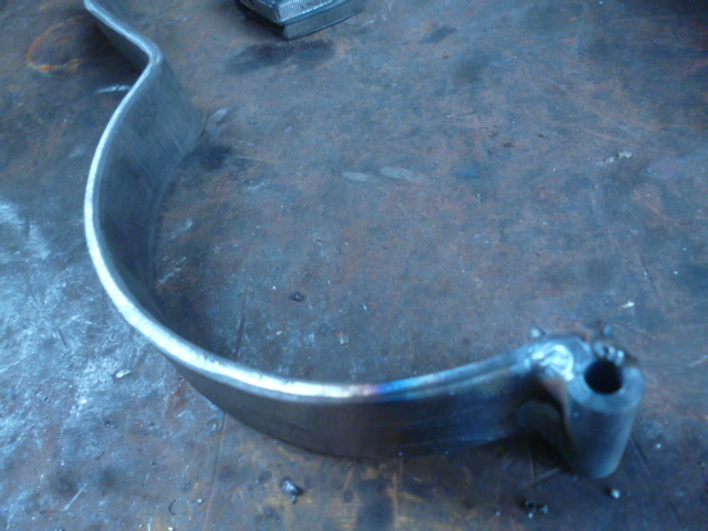 969_Fireextinguisher_bracket_manufacture_e_4_2019