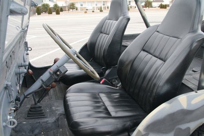 0010_Interior_Left