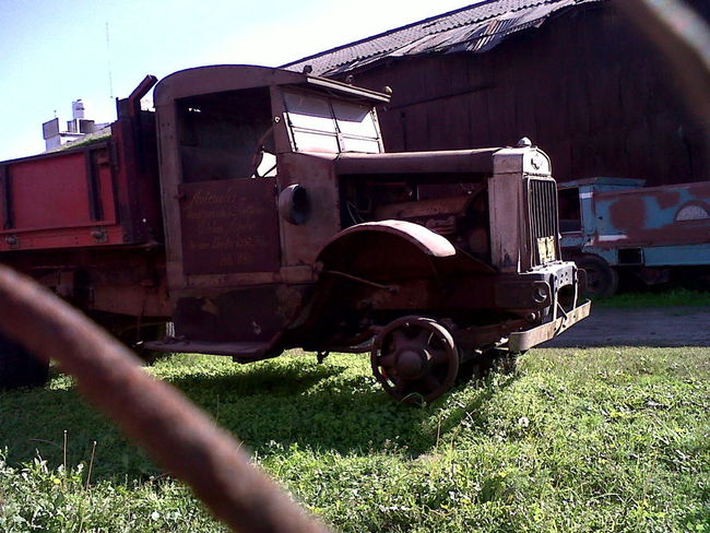 Esteban_Echeverr_a-20120605-00085