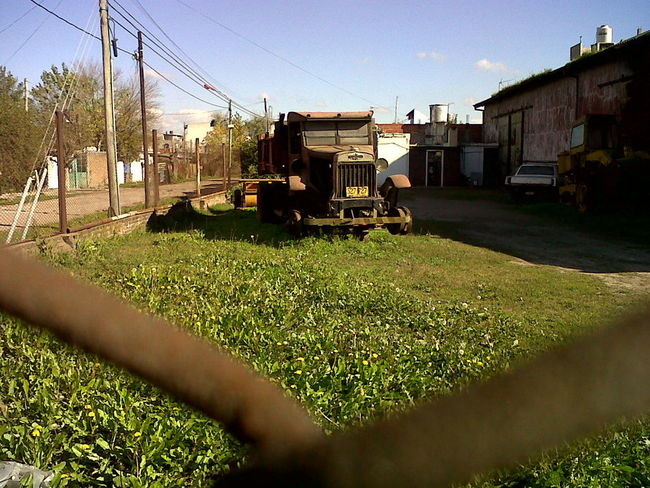 Esteban_Echeverr_a-20120605-00087
