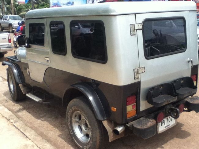 Thai Jeep