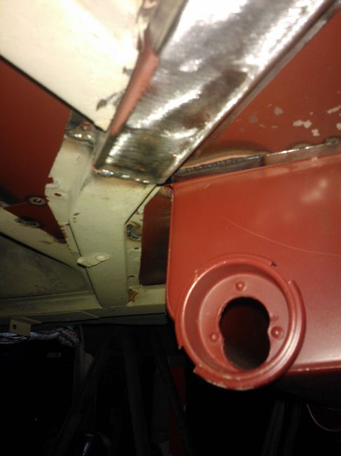 Fuel tank well