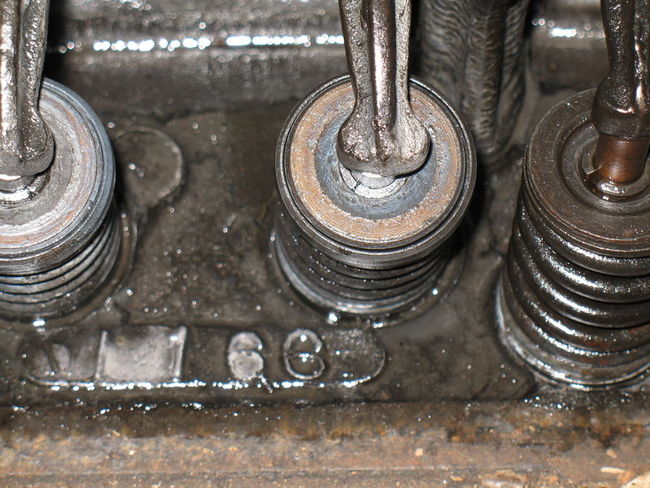 Head casting date code