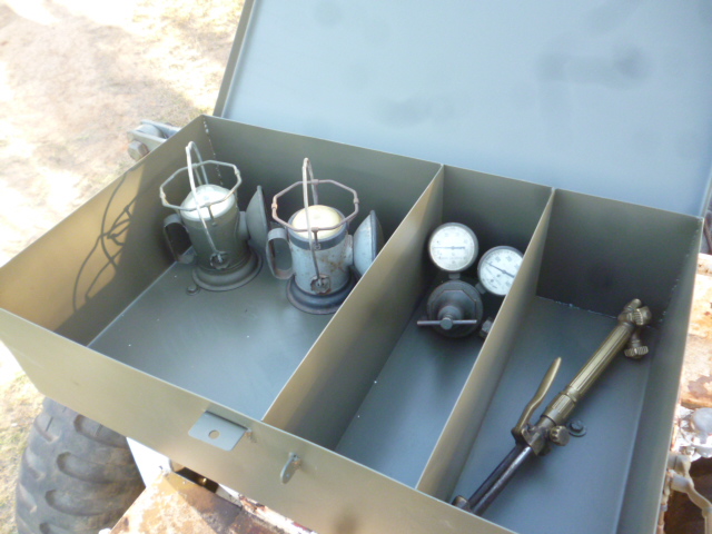 M1A1_Welding_Toolbox_a