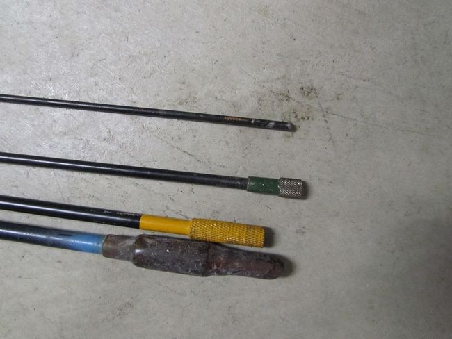 Unknown Antenna Mount Components