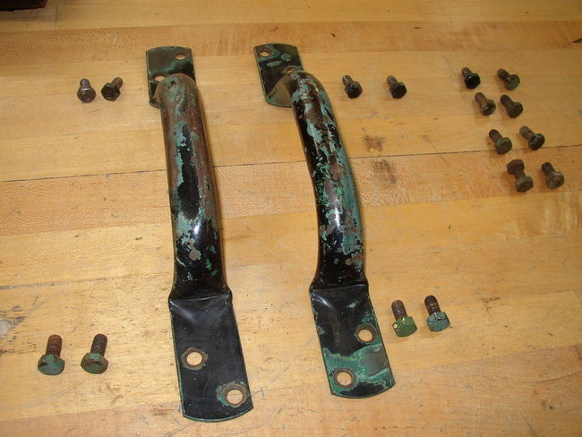 MB handles and hardware