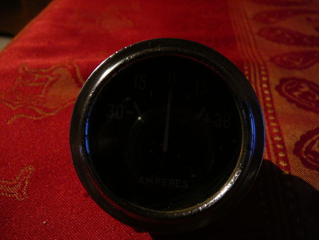 ammeter front
