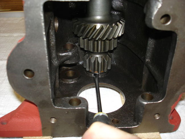 Cluster gear endplay
