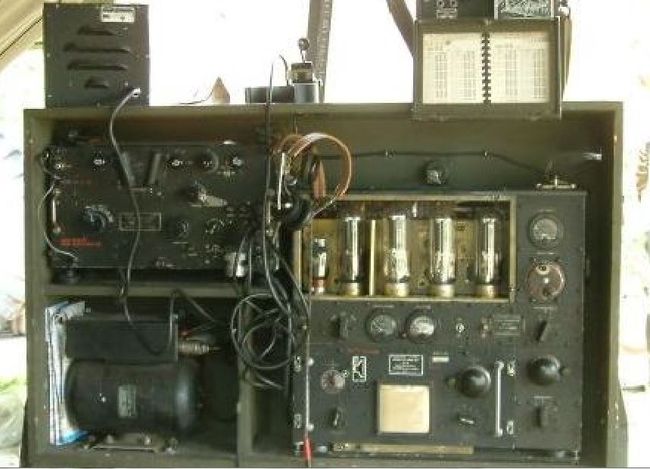 Command_Carr_Radio_11