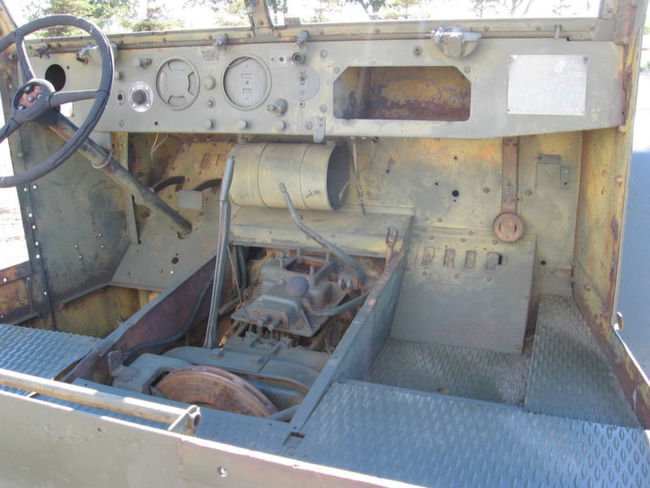 m2-229945-cab