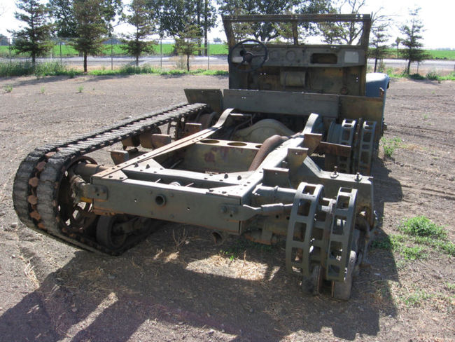 m2-229945-rear