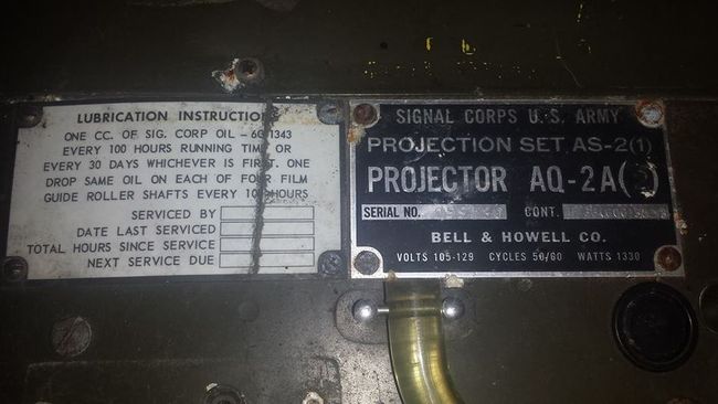 Projector-8