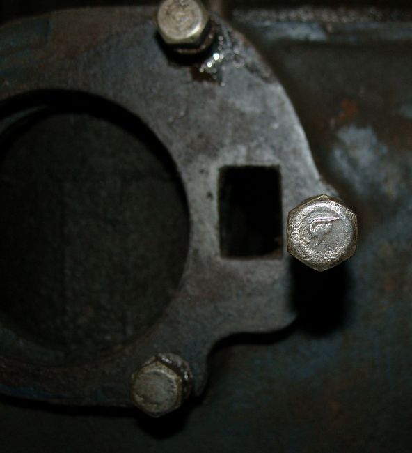 water_pump_bolts_2
