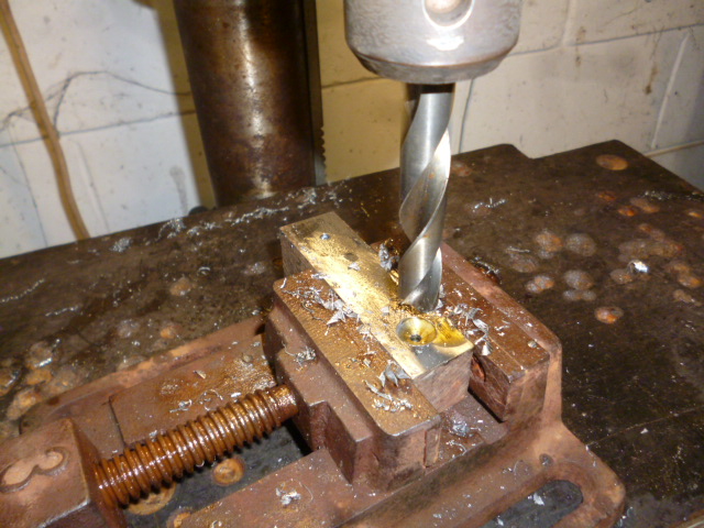 Cummins_Extended_engine_mount_spacer