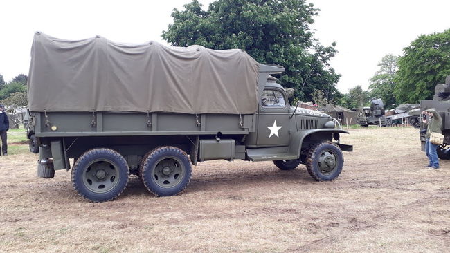 Geronimo Camp Sainte Mere Eglise