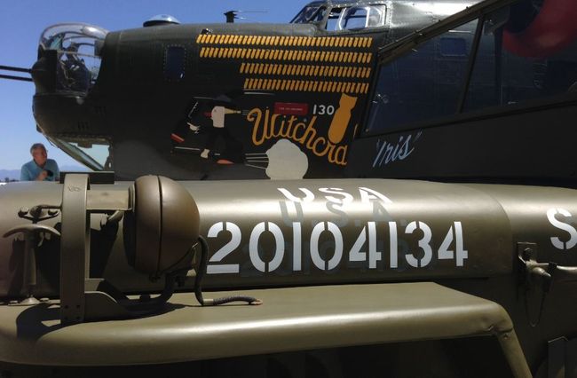 B-17-B24_08