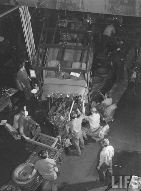 Life_3-1944-17