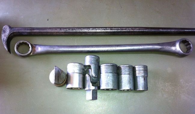 Snap-on &amp; Blue Point tools