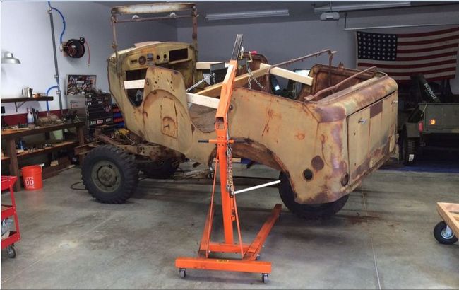 Command Car Body Lift Off