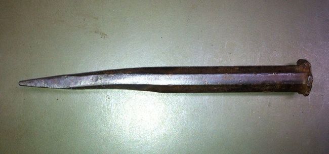 Unusual shape of old Plomb chisel