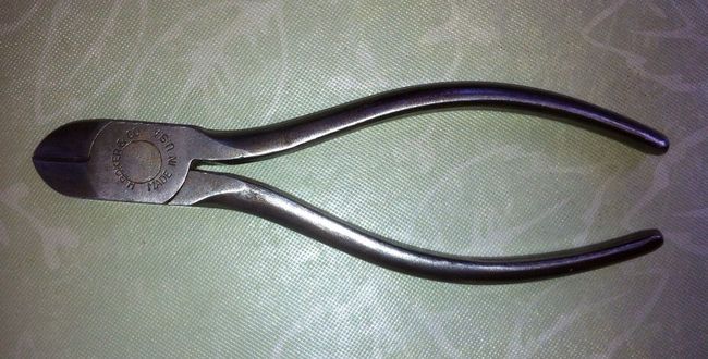 Boker 6&quot; diagonal pliers